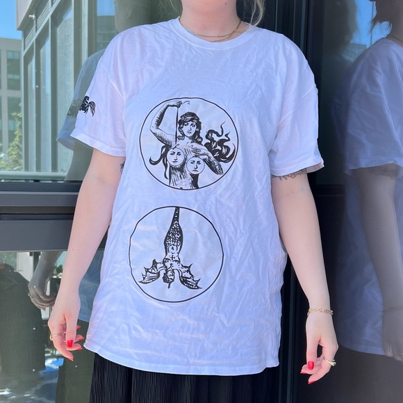 Printed Original Design t-shirt - Picture 1 of 5